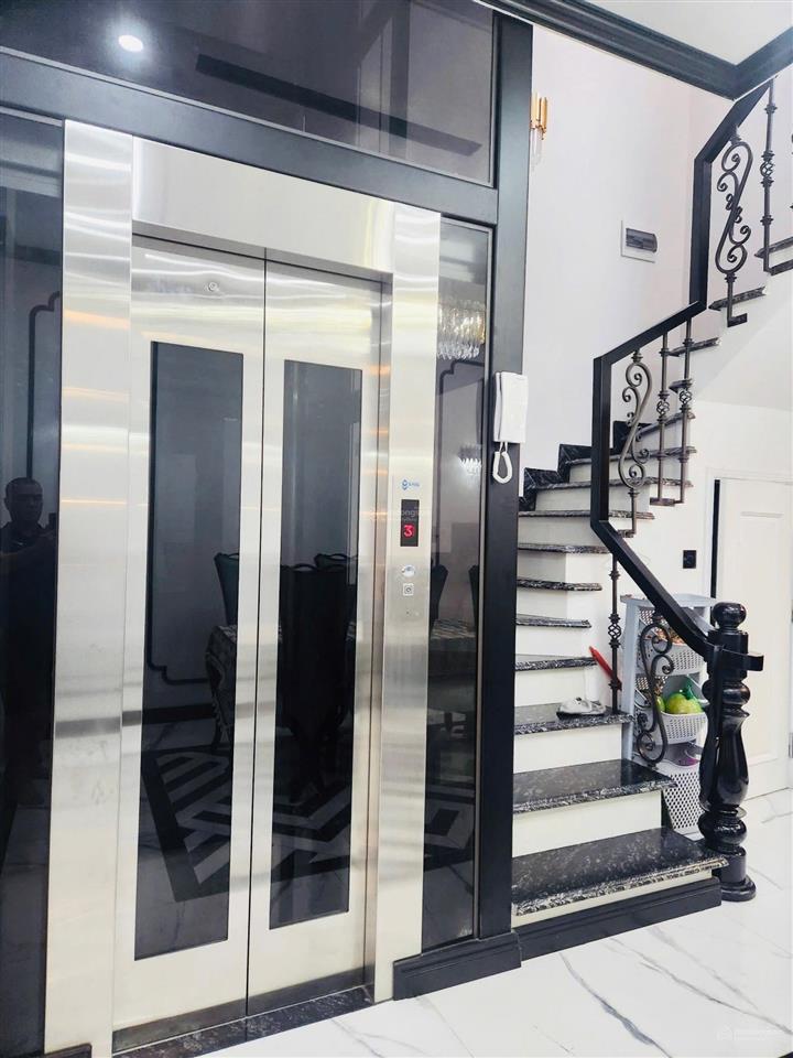 Còn duy nhất căn liền kề 75m2 (5x15m) vin marina full đồ có thang máy !!!