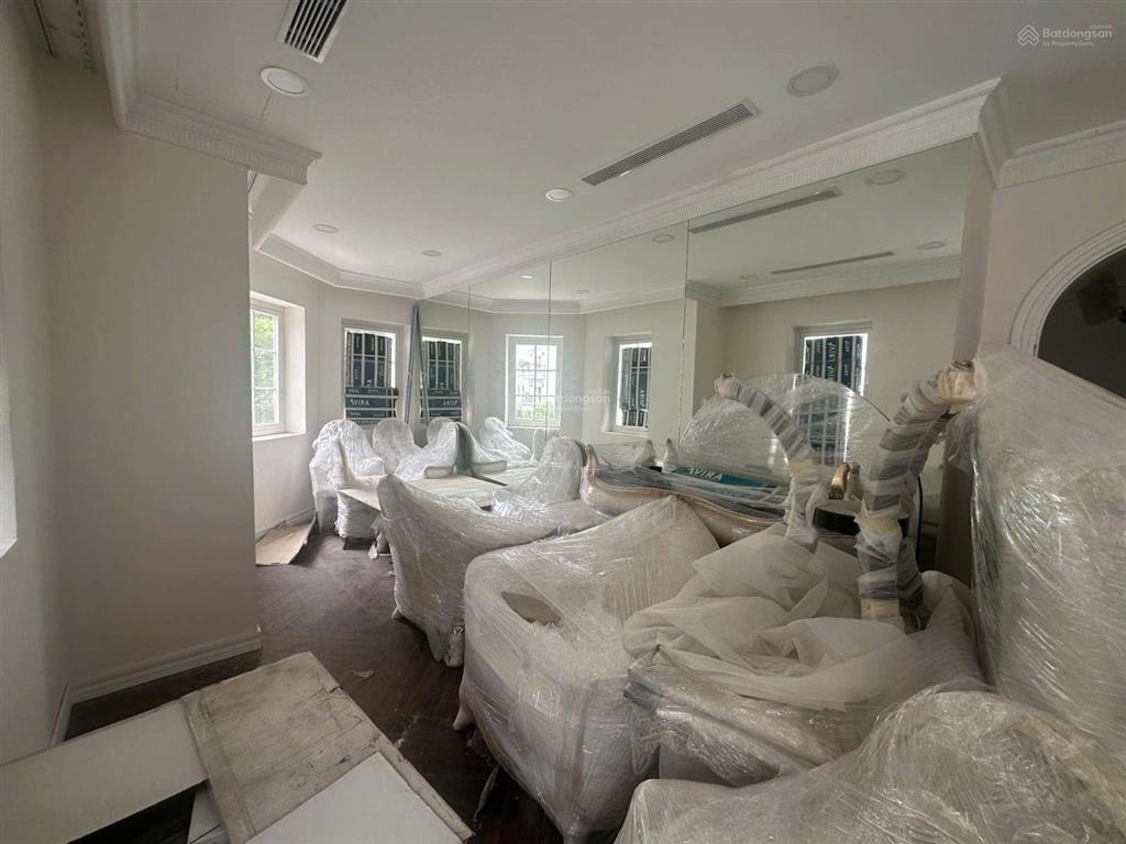 Chính chủ bán biệt thự góc 2 mặt tiền diện tích lớn nhất dự án  đẳng cấp thượng lưu