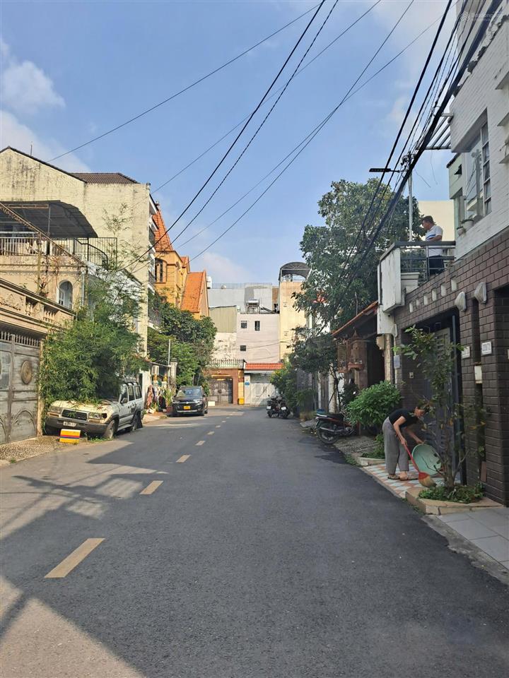 Bán đất tặng nhà hxh góc 2 mặt tiền dt 5x15 lê đức thọ , p.16, gò vấp giá 7tỷ2 qua rẻ
