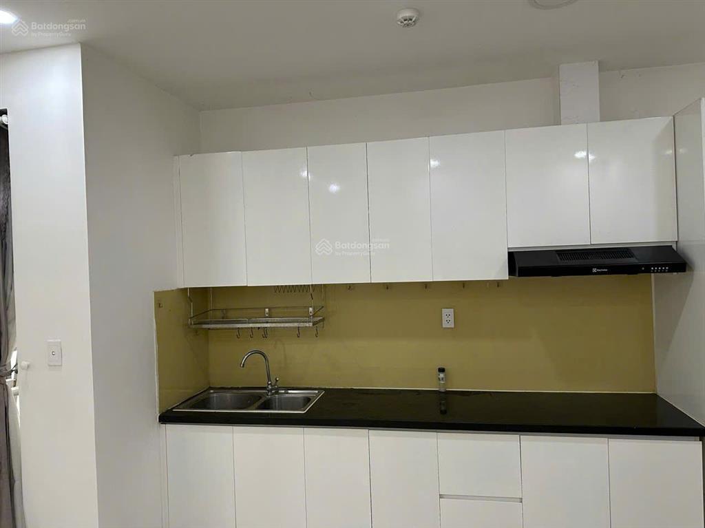 Cho thuê 3pn giá 14.5tr/th moonlight parkview, nhà sạch đẹp rộng thoáng mát chủ uy tín, sẵng ở ngay