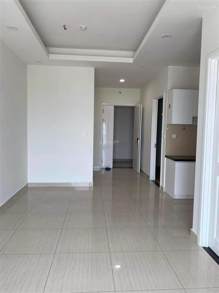Gấp cho thuê giá tốt chỉ 9tr moonlight boulevard 68m2, 2pn, 2wc, 2 ban công, sạch sẽ,  0909 393 ***