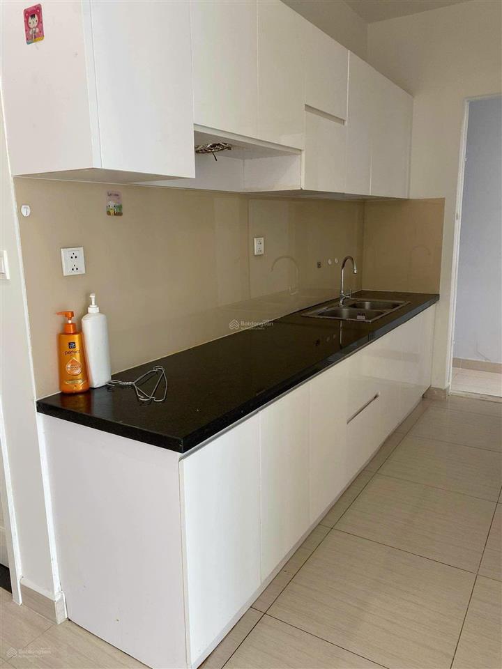 Gấp cho thuê giá tốt chỉ 9tr moonlight boulevard 68m2, 2pn, 2wc, 2 ban công, sạch sẽ,  0909 393 ***