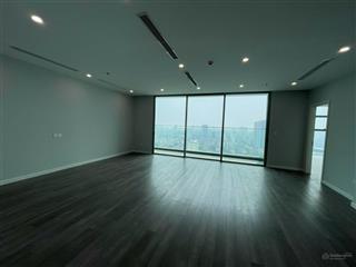 (mới)cho thuê căn góc 3 phòng ngủ. dt 144,5m2.  có slot oto, giá cực tốt tại the nine.