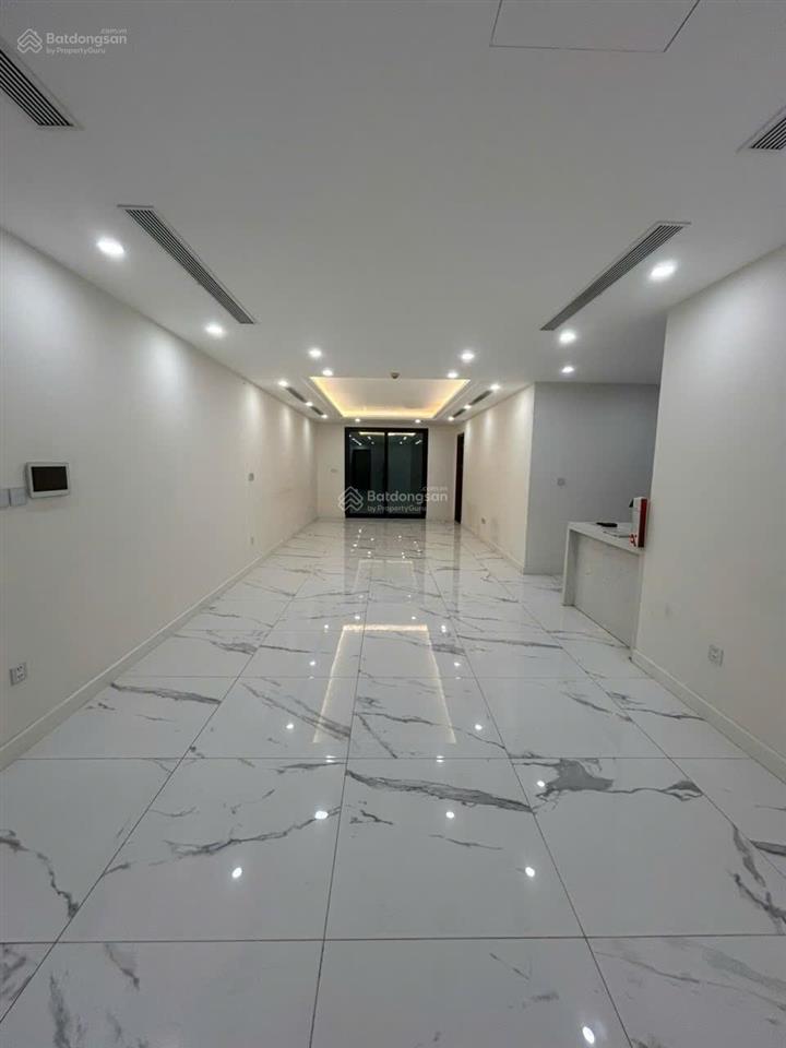 Bán căn 158,6m. view hồ + ban công hướng mát giá siêu hời tại sunshine center