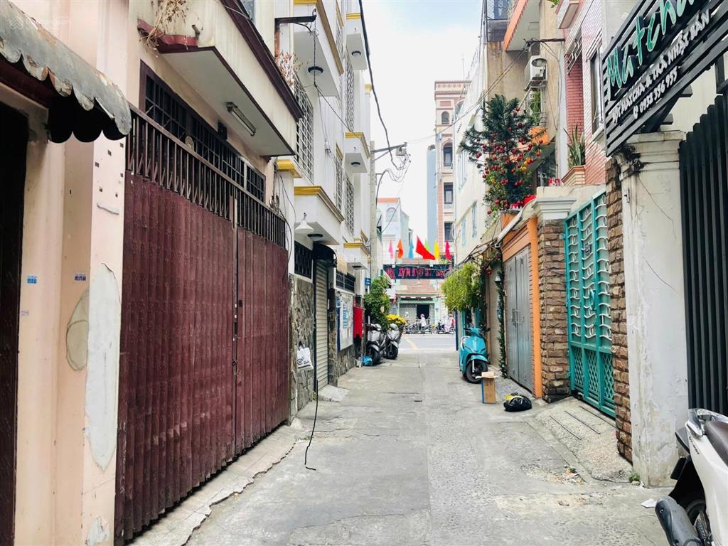 Tôi cần bán nhà phan văn trị, quận 5  ngang khủng 7m| 4 tầng 3pn