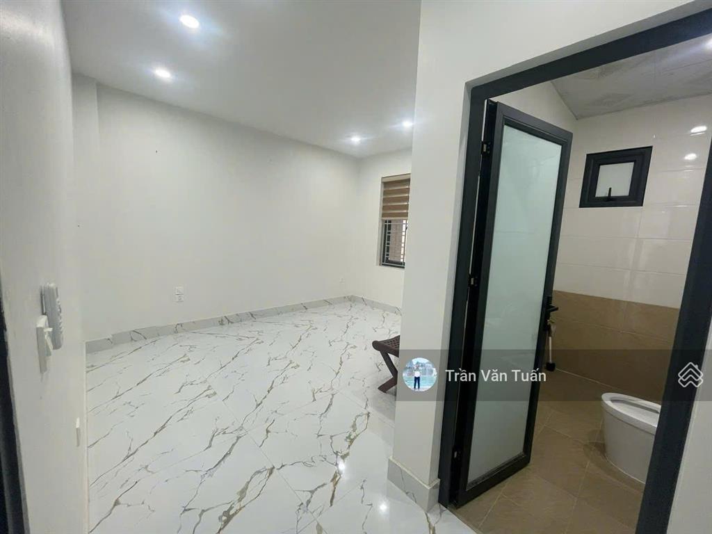 Bán nhà liền kề kđt tân tây đô, 95m 5t thang máy, mặt đường 39m, vỉa hè 4.5m, ở & kd, giá 19 tỷ