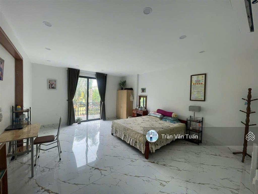 Bán nhà liền kề kđt tân tây đô, 95m 5t thang máy, mặt đường 39m, vỉa hè 4.5m, ở & kd, giá 19 tỷ