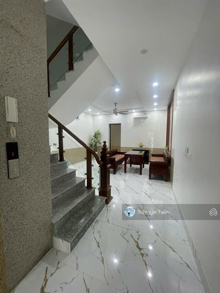 Bán nhà liền kề kđt tân tây đô, 95m 5t thang máy, mặt đường 39m, vỉa hè 4.5m, ở & kd, giá 19 tỷ