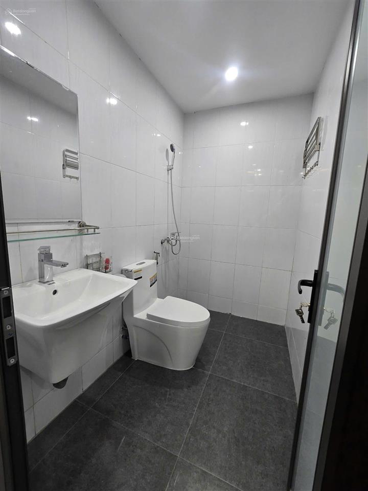 Hơn 3 tỷ, 65m2, căn 2 ngủ 2wc, có sổ, pháp lý chuẩn, có đủ tiện ích không thiếu gì