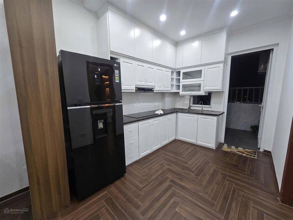 Hơn 3 tỷ, 65m2, căn 2 ngủ 2wc, có sổ, pháp lý chuẩn, có đủ tiện ích không thiếu gì