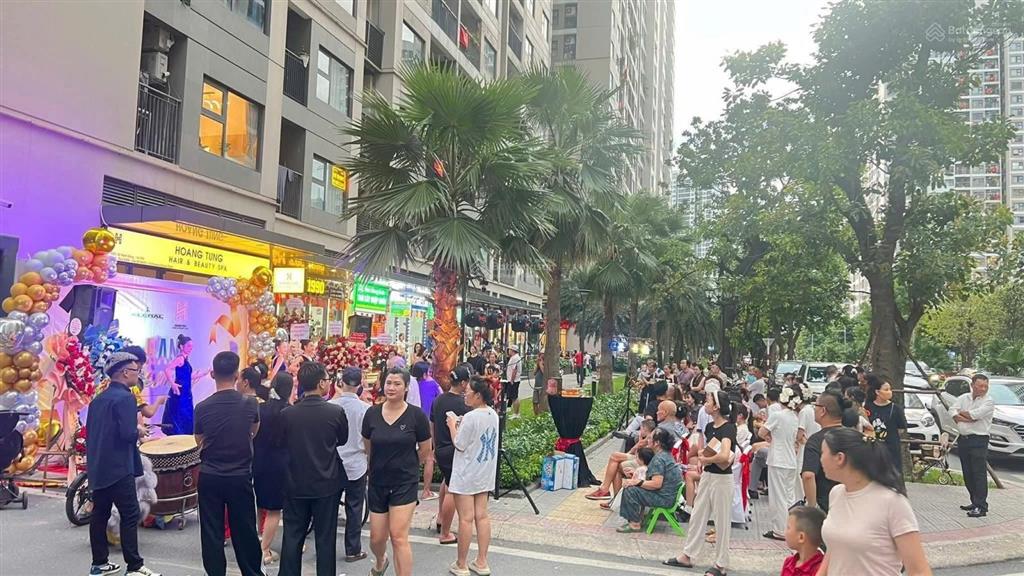 Khangland chuyên gia số 1 shop chân đế  hàng độc quyền đẹp nhất, giá tốt nhất vinhomes ocean park