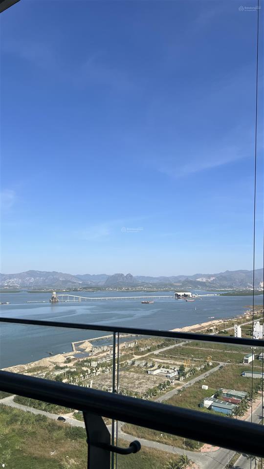 Studio view biển toà a, giá 1,2x tỷ đã nhận nhà, full nội thất. chỉ việc vào ở.  0936 915 ***