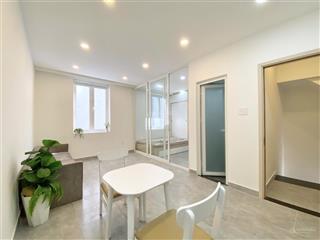 Căn hộ tách bếp 1 phòng ngủ gần vòng xoay liên phường full nội thất