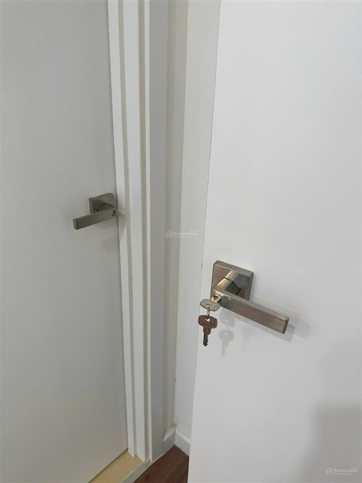 Chính chủ gửi em bán căn hộ 2pn  2wc giá tốt nhất dự án 5.9 tỷ bao hết  em 0906 893 *** em