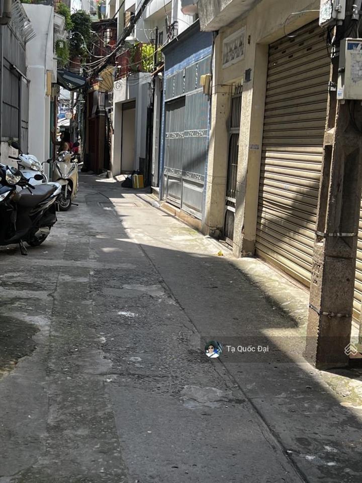 Quận 3  cmt8  gần chợ hoà hưng  64.2m2  13.5 tỷ