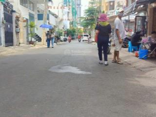 Quận 3  mặt tiền nguyễn hiền  căn góc nở hậu  4 tầng  36.3m2  18 tỷ tl