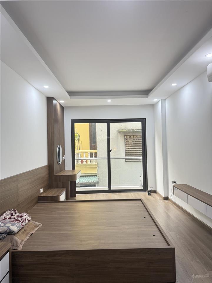 Bán nhà riêng tại phố nhân hòa, quận thanh xuân, dt 30m2x5t giá 5,5 tỷ, chỉ 10m ra ô tô tránh
