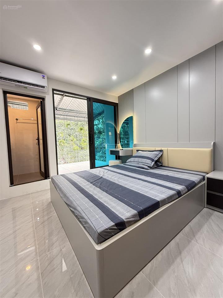 Bán nhà tập thể kim liên lương đình của  phương mai, dt 120m2 lô góc 3 thoáng, 4pn, 2wc, giá 5 tỷ