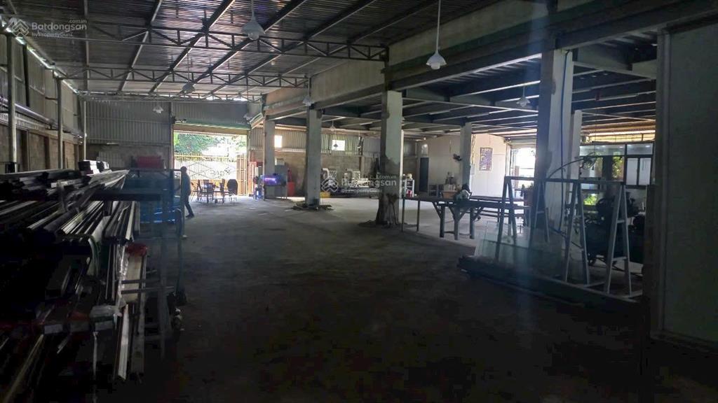 Bán xưởng logistics thới an, q. 12 gần ql1a, 1700m2, đường xe tải 5 tấn, shr, giá cực tốt