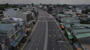 Bán đất sẵn nhà cấp 4 mt huỳnh tấn phát, nhà bè 6x40m vị trí kd cực đắc địa giá tốt nhất kv