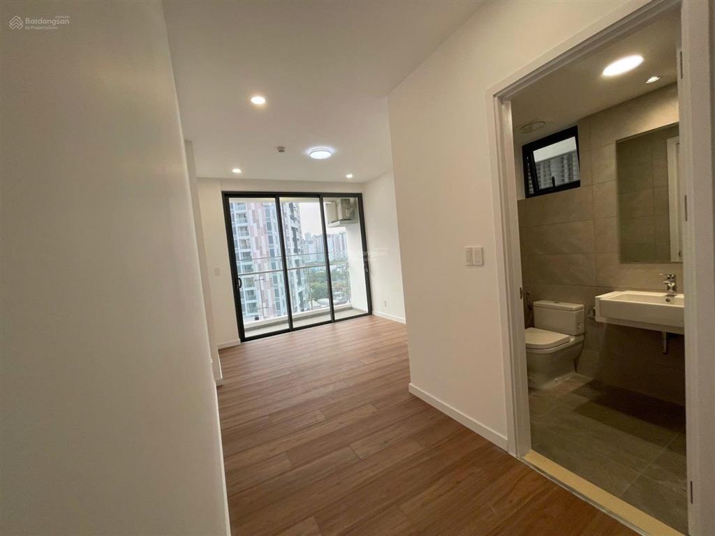 Duy nhất 1 căn 2pn 79m2 ch d'lusso giá tốt tầng cao view cực đẹp