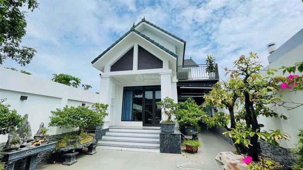 A248. bán nhà 2 tầng sẵn ở tại đông yên  phú cát  hòa lạc, gần hồ thoáng mát, gần quốc lộ 21