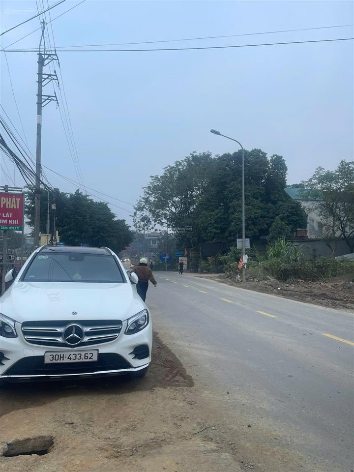 A249  bán đất nền phú cát  hòa lạc. đường lớn, sát nhà máy in tiền quốc gia  gần ga metro