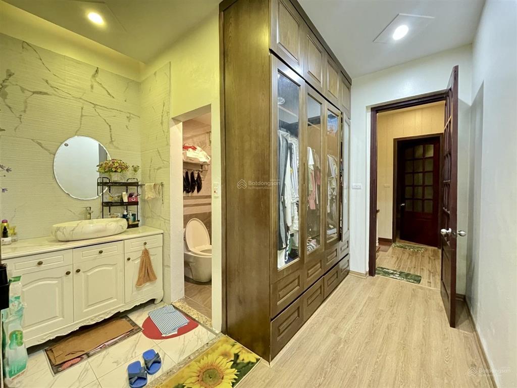 Bán gấp nhà kim giang  ô tô vào nhà  ngõ thông kinh doanh hiếm gần the manor , gần linh đàm