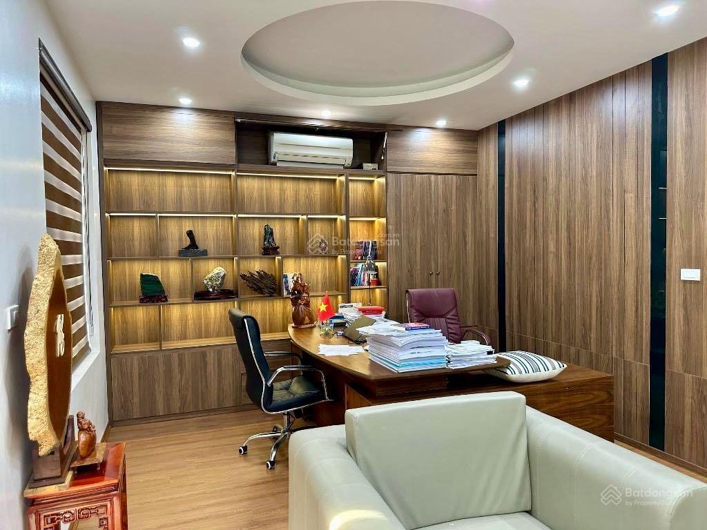 Bán nhà phố đặng xuân bảng  linh đàm , kinh doanh đa ngành  vỉa hè rộng , mặt tiền lớn