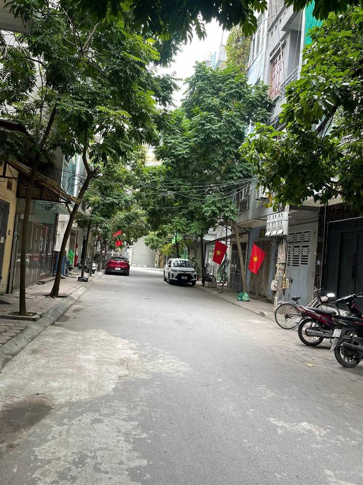 Chính chủ bán gấp đất ngô thì sỹ, 100 m2, mặt tiền 8.4m, ô tô vào đất, ngõ thông, 22.5 tỷ