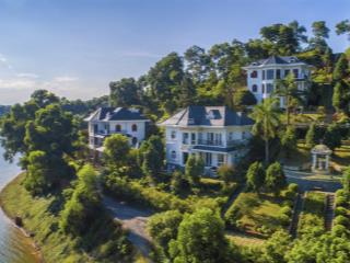 Siêu phẩm đất nền biệt thự 500m2 khu biệt thự phan thị tại sơn tây  lưng tựa núi, mặt hướng sông