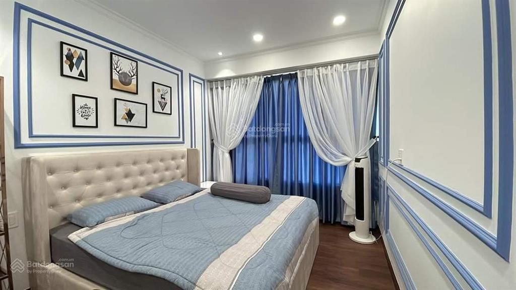 Cần cho thuê gấp căn hộ park legend 72m2 2pn 14tr, 100m2 3pn 19tr ở liền. đt 0909 476 *** em cường