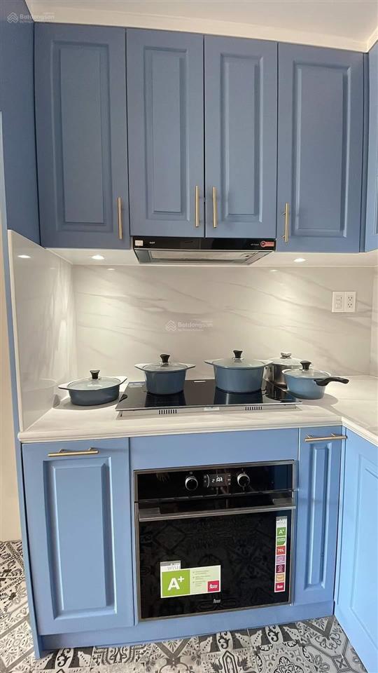 Cần cho thuê gấp căn hộ park legend 72m2 2pn 14tr, 100m2 3pn 19tr ở liền. đt 0909 476 *** em cường