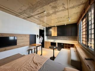 Cho thuê căn hộ studio tone đen full nội thất điện biên phủ, ngay hồng bàng, dễ sang quận 1