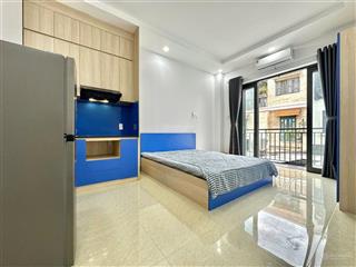 Căn hộ dịch vụ ban công cửa sổ sáng sáng máy giặt riêng giá ổn nhất khu vực chu văn an, bình thạnh