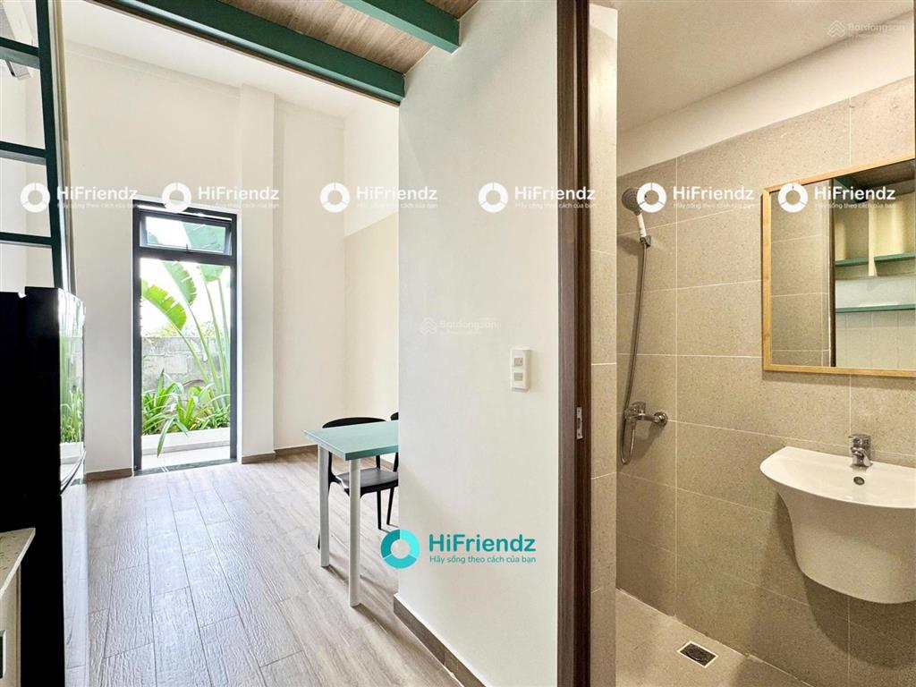 Duplex ban công full nội thất ngay liên phường, gần đh fpt, hutech, ufm, nguyễn tất thành, khu cnc