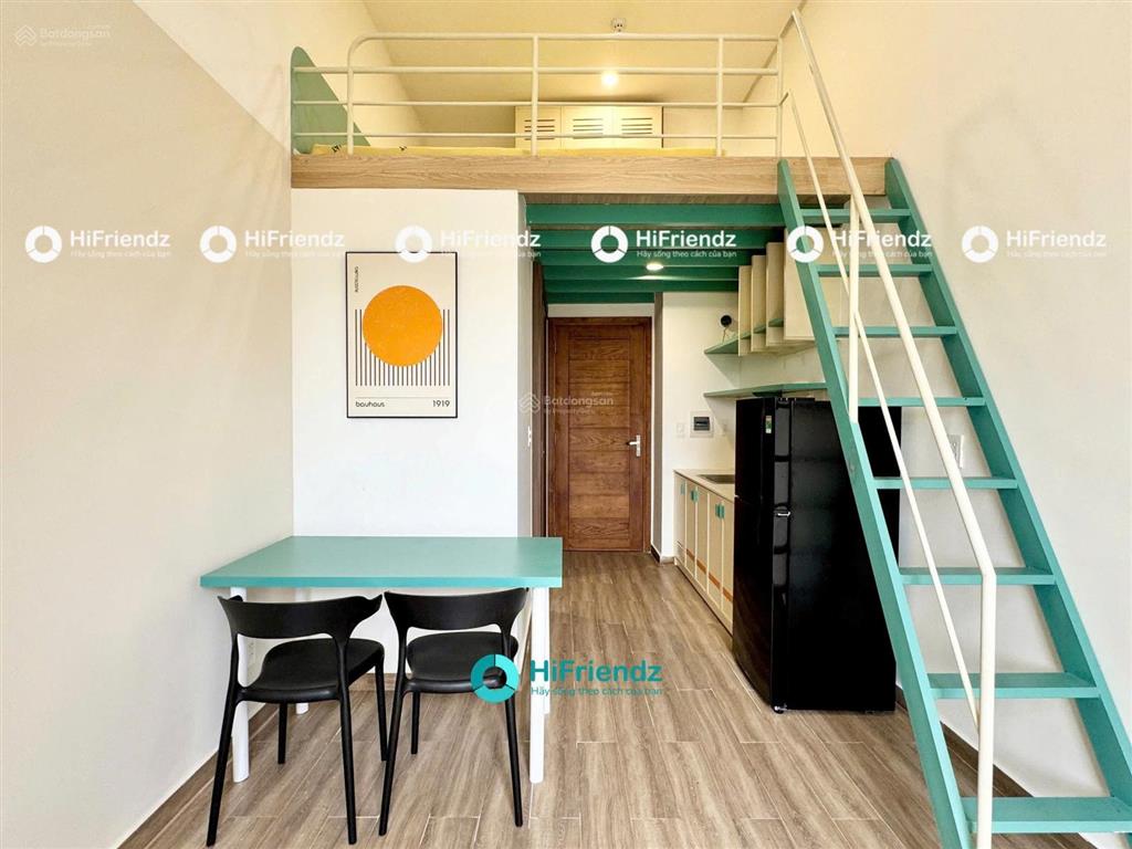 Duplex ban công full nội thất ngay liên phường, gần đh fpt, hutech, ufm, nguyễn tất thành, khu cnc