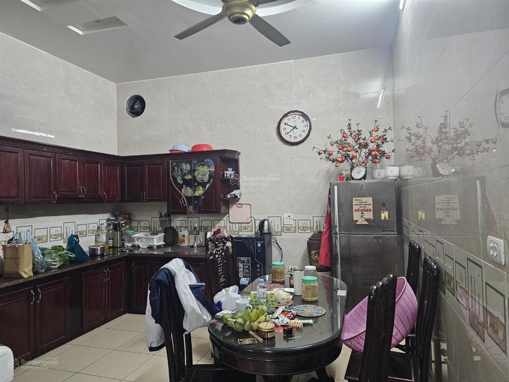 Bán nhà mặt ngõ to 73.6m2/11 tỷ gần trường, chợ ô tô tránh lô góc thoáng phúc lợi, long biên
