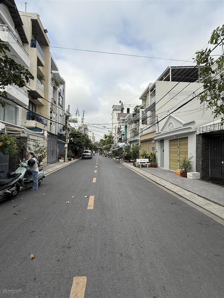 Bán đất mặt tiền kinh doanh gần lâm văn bền, quận 7 giá tốt