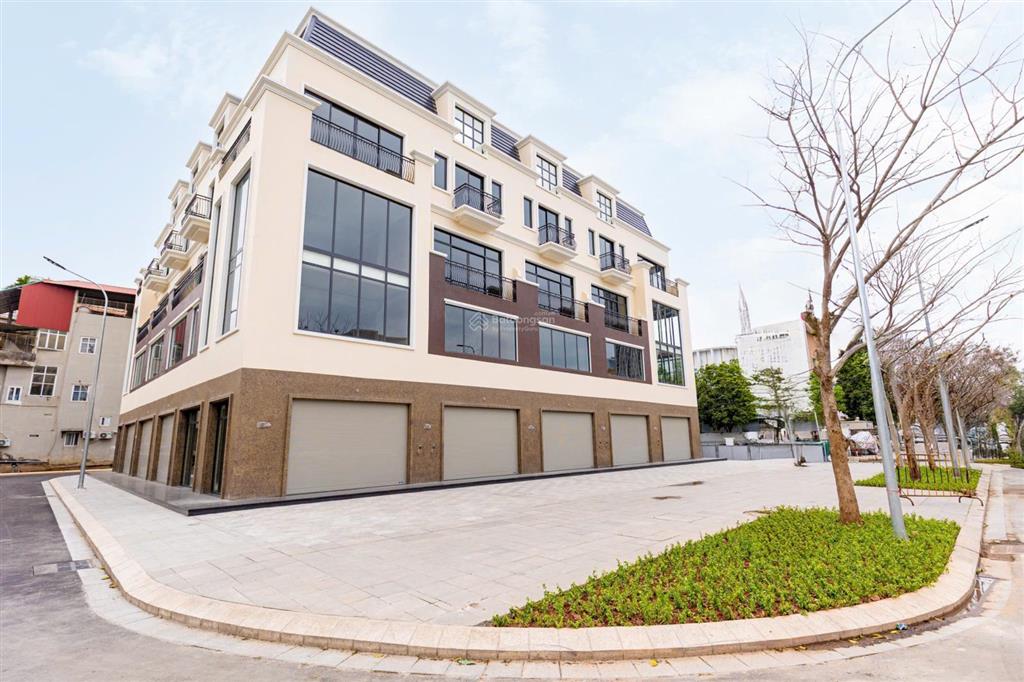 Chính chủ bán căn nvgd 06 diện tích 73.8m2giá 20.5 tỷ bao thuế phí (quá rẻ) rẻ hơn tt 20%, rẻ quá