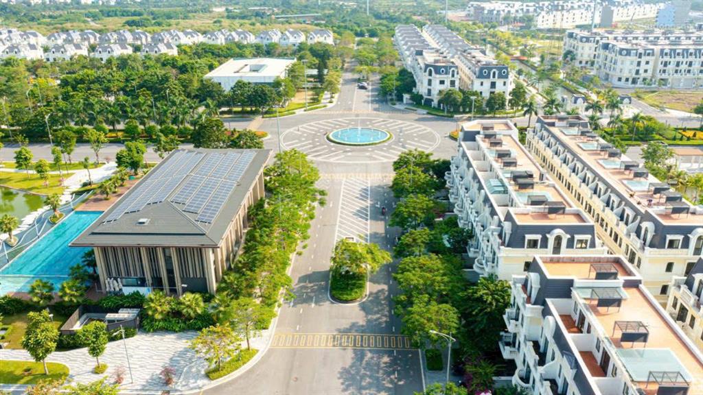Chính chủ bán liền kề đường 30m, view công viên 122m2  24,3 tỷ (bao trọn gói sang tên)quá rẻ