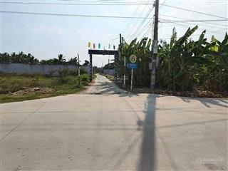 Bán 870m2 đất thổ + lúa ấp 3  thạnh đức  bến lức  long an