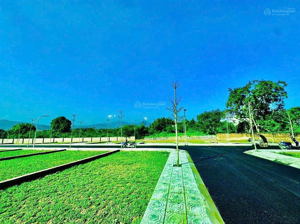 Cơ hội đầu tư vàng  đất phú cát, hoà lạc  tiềm năng tăng giá cao.