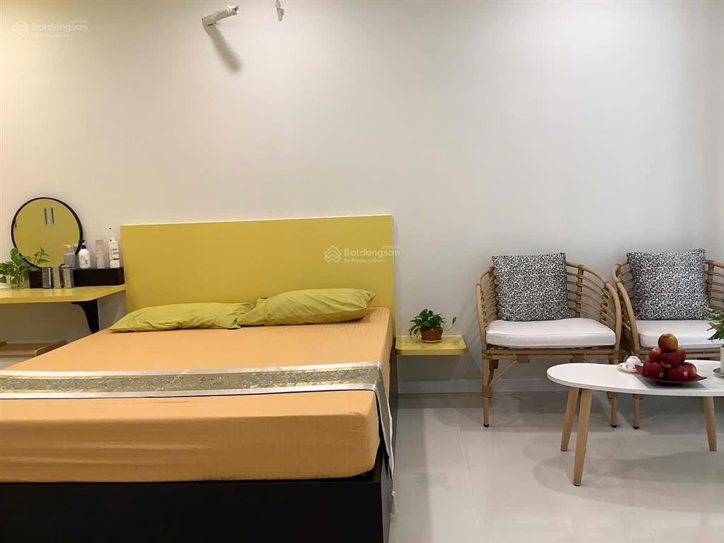 Nóng chính chủ cần bán nhanh cc lavida plus giá 2,550 tỷ  37m2, 1pn + 1wc  0907 145 ***