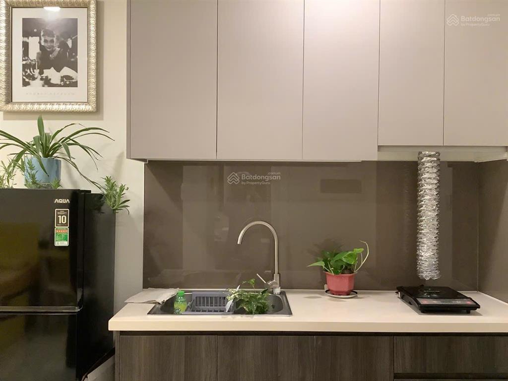 Nóng chính chủ cần bán nhanh cc lavida plus giá 2,550 tỷ  37m2, 1pn + 1wc  0907 145 ***
