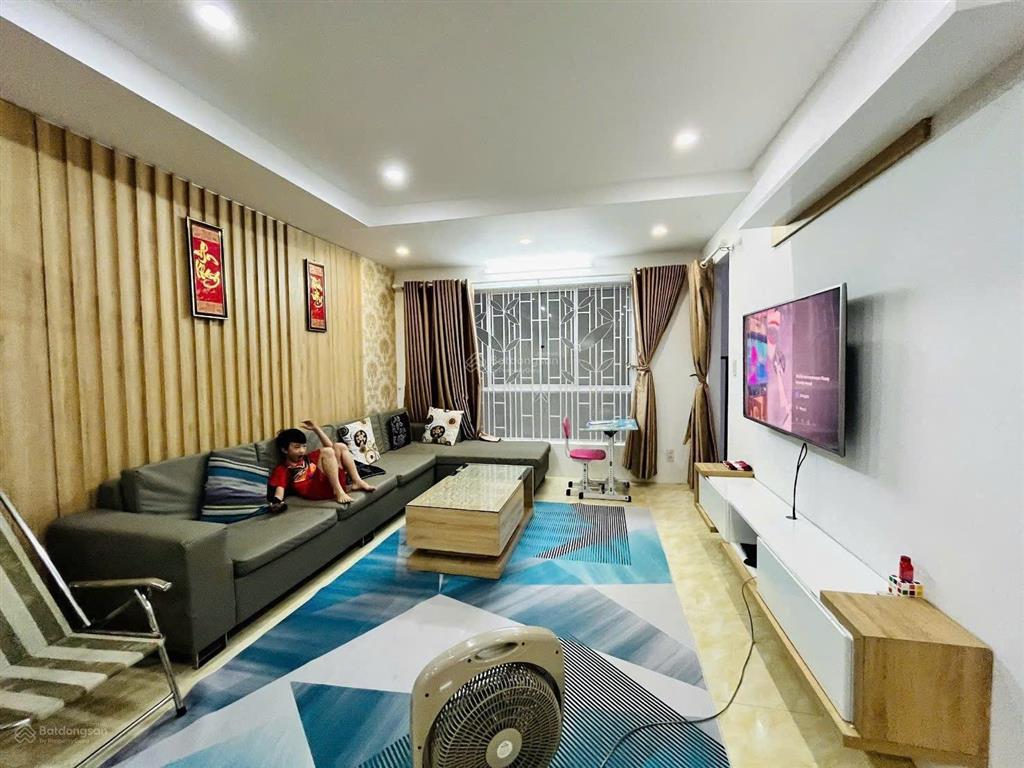 Bán gấp căn hộ toà ct1 phước hải 2n1wc  62m2 sổ hồng sang tên ngay