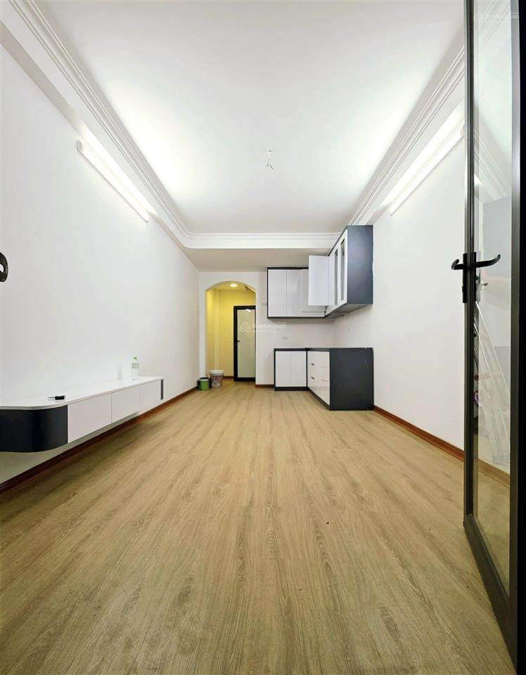 Siêu hiếm  chính chủ cần bán gấp nhà mới 5 tầng đón tết phố xã đàn 2  nhà mới đẹp full nội thất.