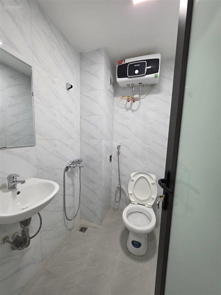 Siêu hiếm  chính chủ cần bán gấp nhà mới 5 tầng đón tết phố xã đàn 2  nhà mới đẹp full nội thất.