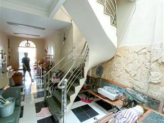 Bán nhà đường tôn thất thuyết, 45m2, gần cầu ông lãnh, quận 4, chỉ 4. x tỷ