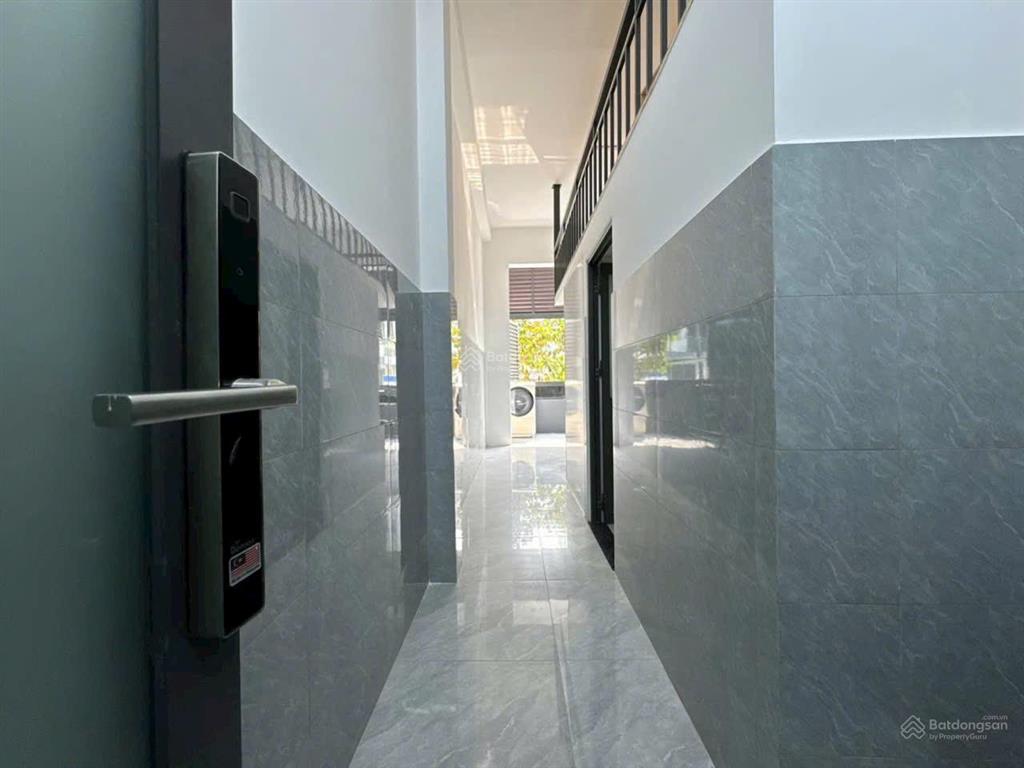 Chdv full nội thất tách bếp, gác, ban công cửa sổ máy giặt riêng cực thoáng ngay luỹ bán bích